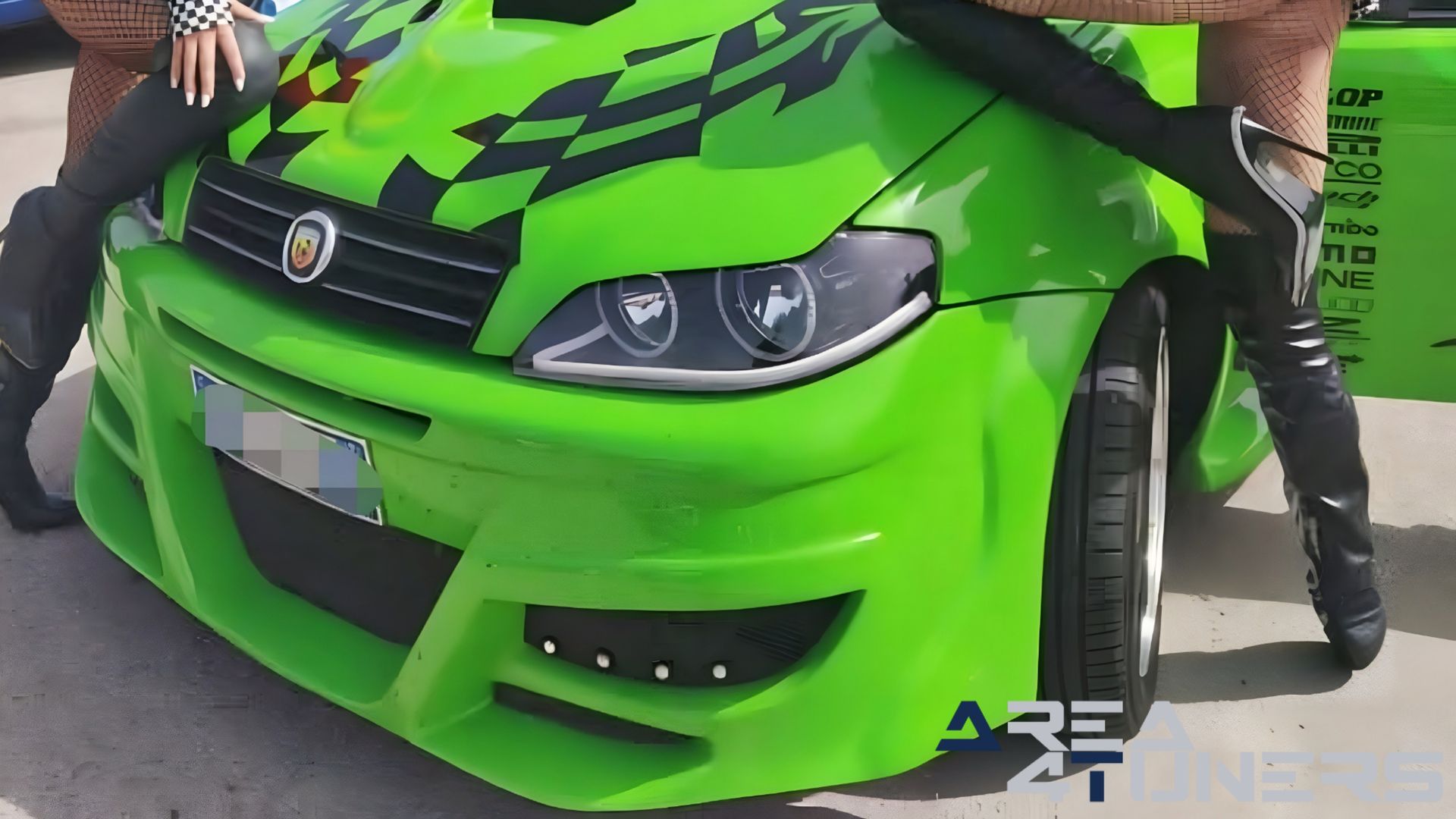 Imagen de la publicación diaria en Area4tuners.es Imagen de la publicación diaria sobre coches Tuning en la revista Tuning Area4tuners.es
