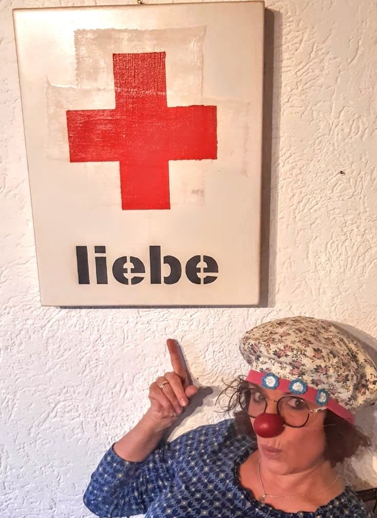 Clownin Lilli Spirelli Die Clownstruhe 75223 Niefern-Öschelbronn Clownin Lilli Spirelli Die Clownstruhe 75223 Niefern-Öschelbronn