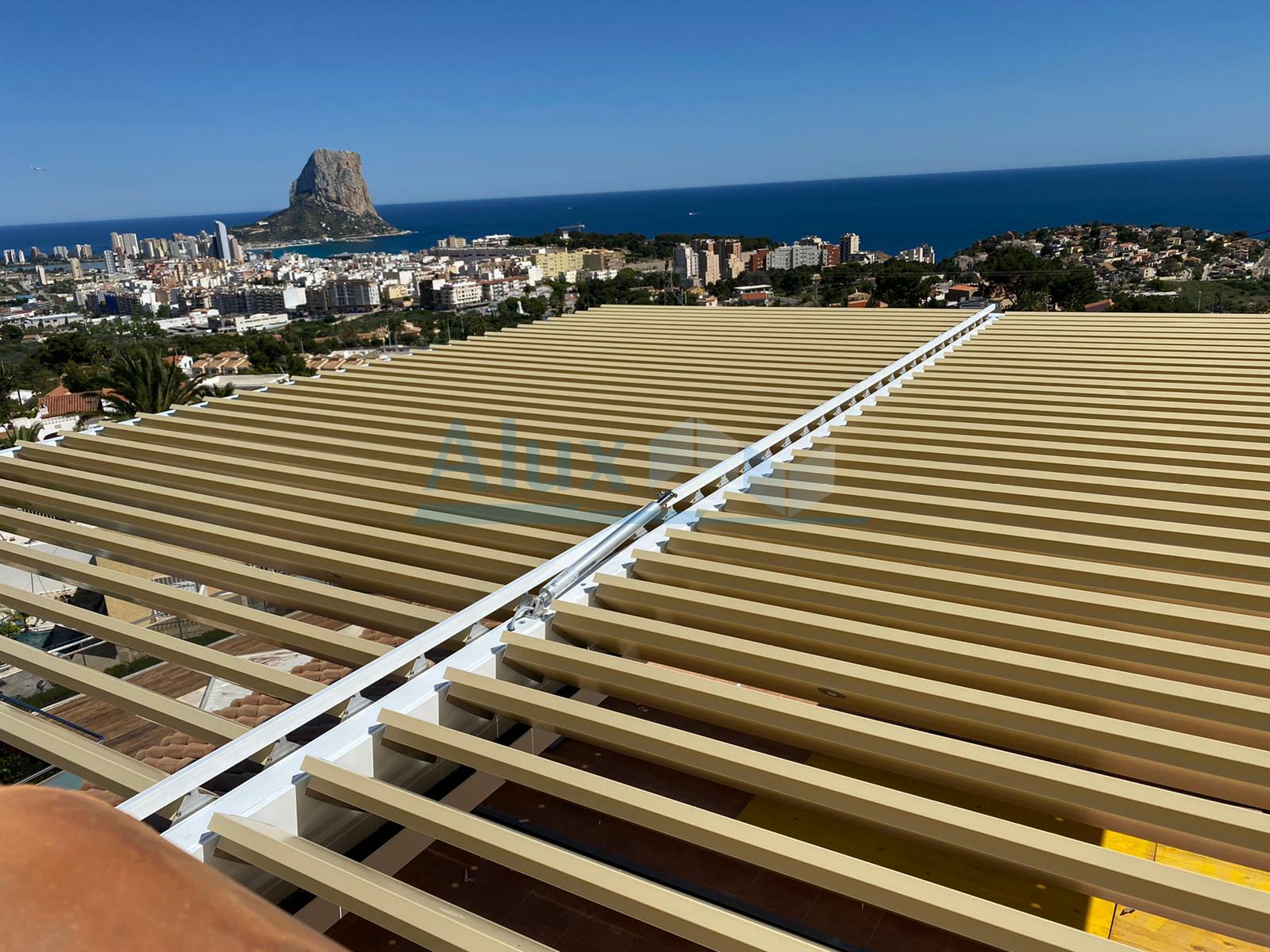 Pergola bioclimatica en Calpe