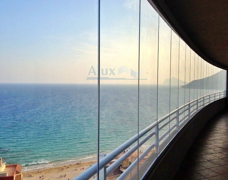 Acristalamiento de terrazas en Alicante, Alicante