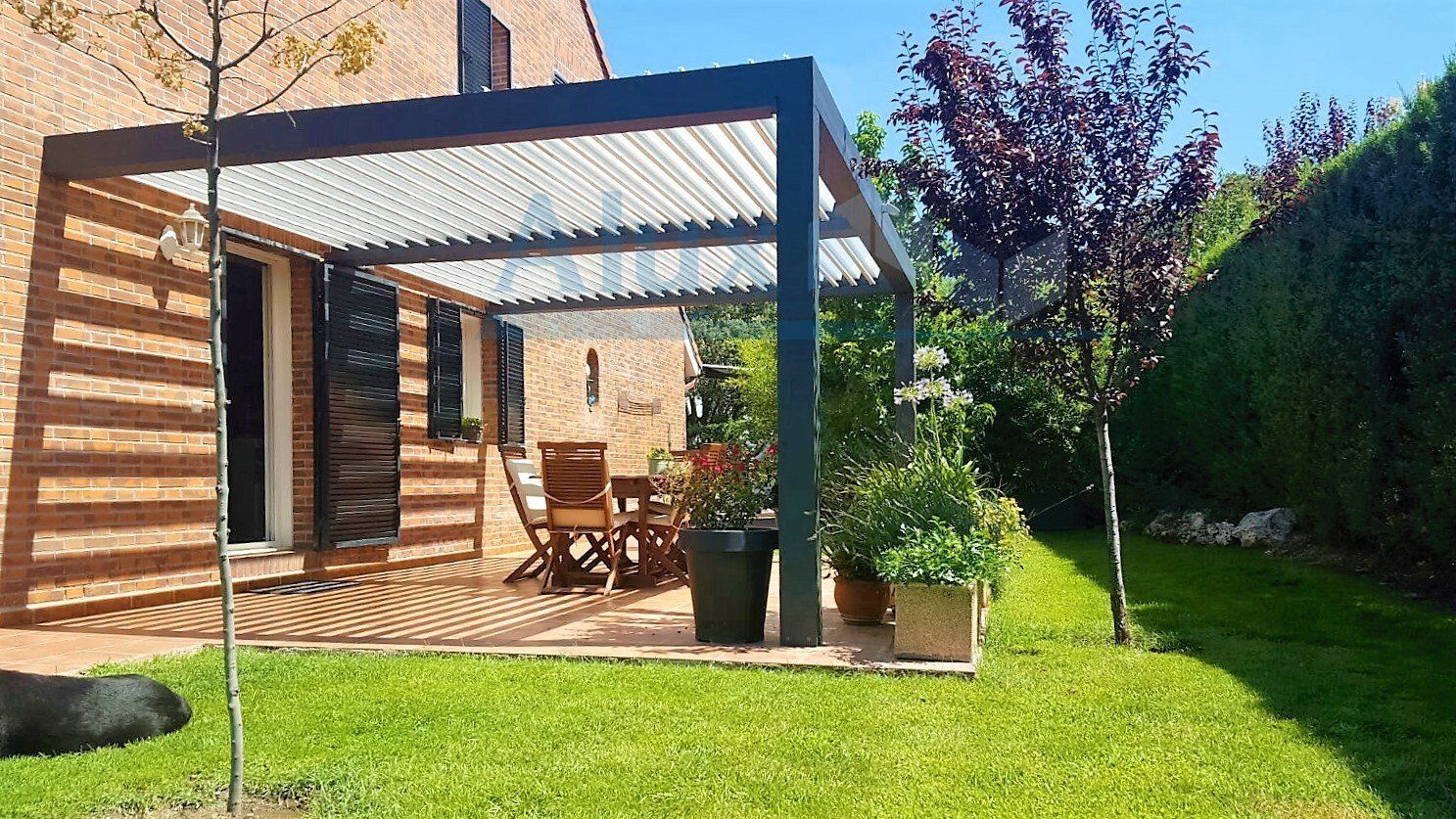 Pergola bioclimatica en Altea