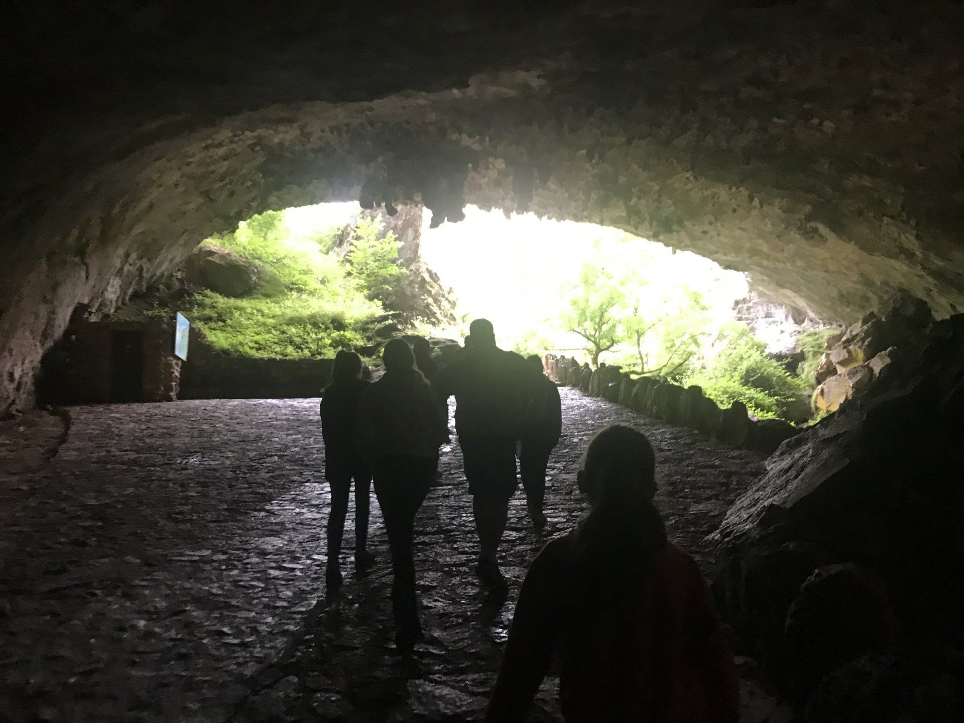 Group of people leaving the Valporquero cave