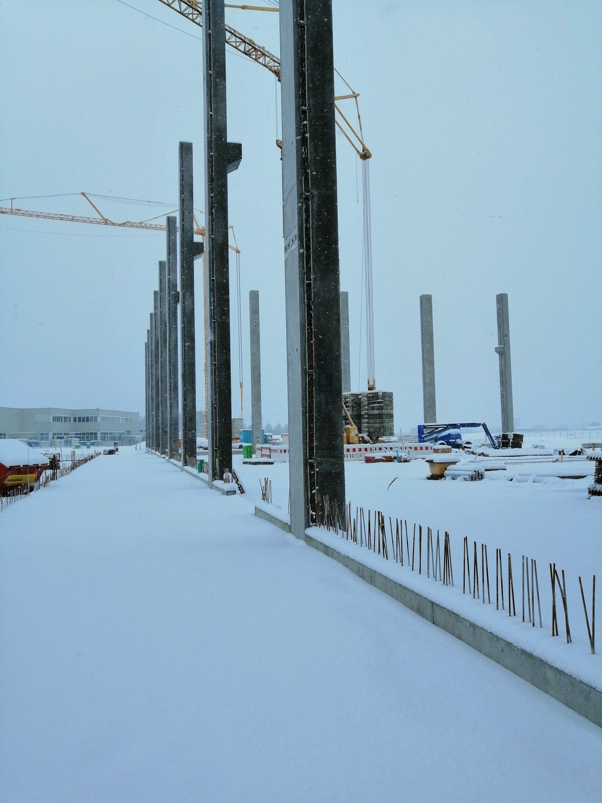 Neubau Gewerbe- und Industrieobjekt