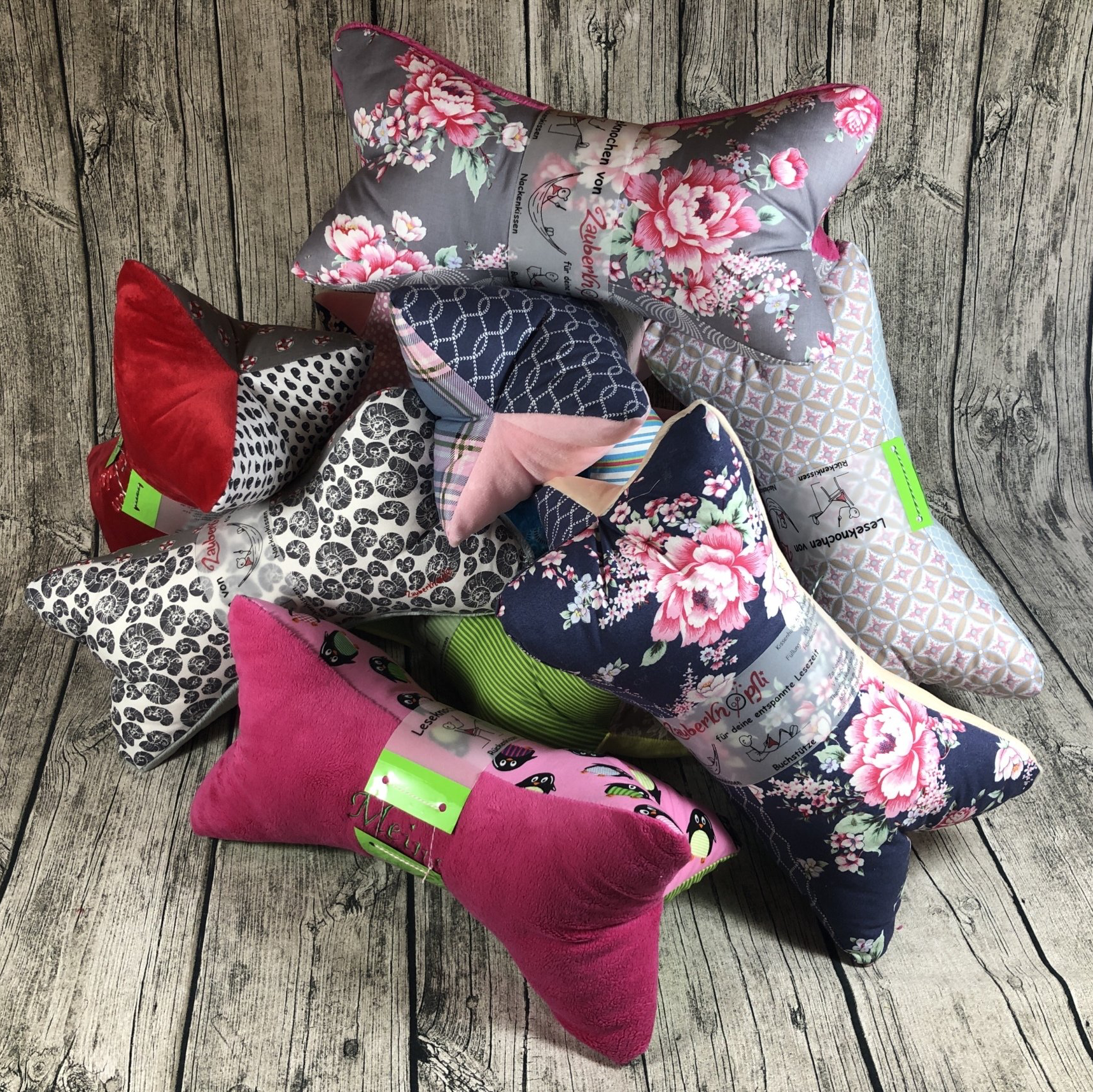 Bunte Lesekissen zum Selbstgestalten Lesekissen, Leseknochen, Buchstütze