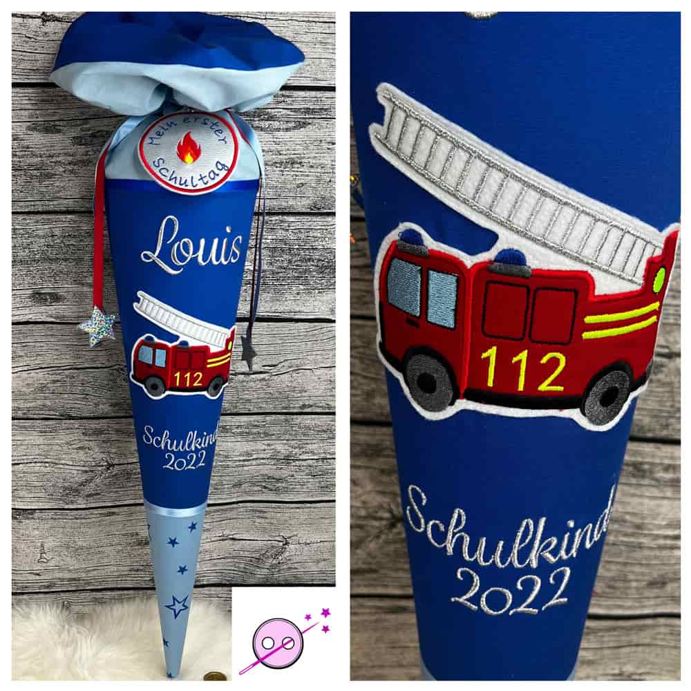 Schultüte Feuerwehr in blau mit Sternen und einem großen Feuerwehrauto im Mittelpunkt