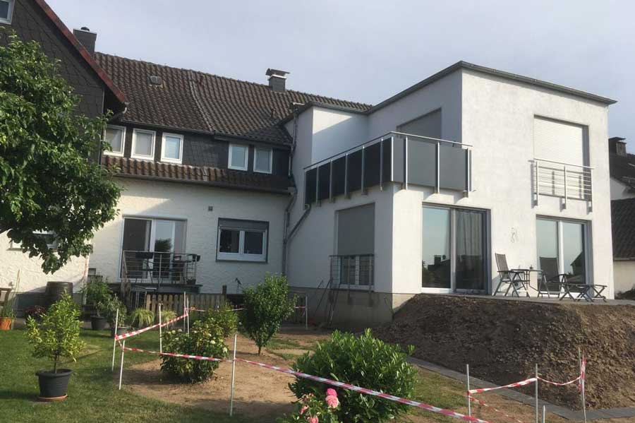 Balkonanbau an Erweiterung von Wohnraum