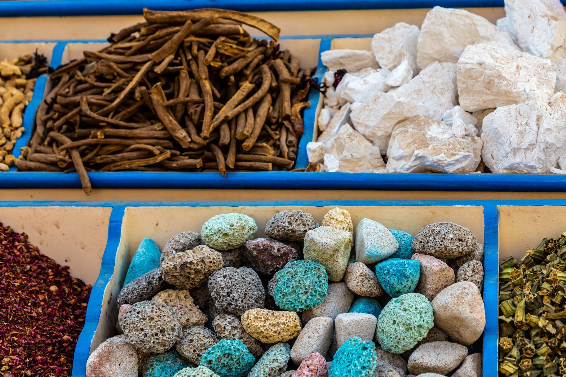 marché d'assouan souk