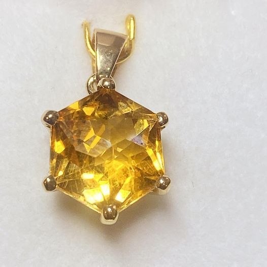 Pendentif citrine flocon