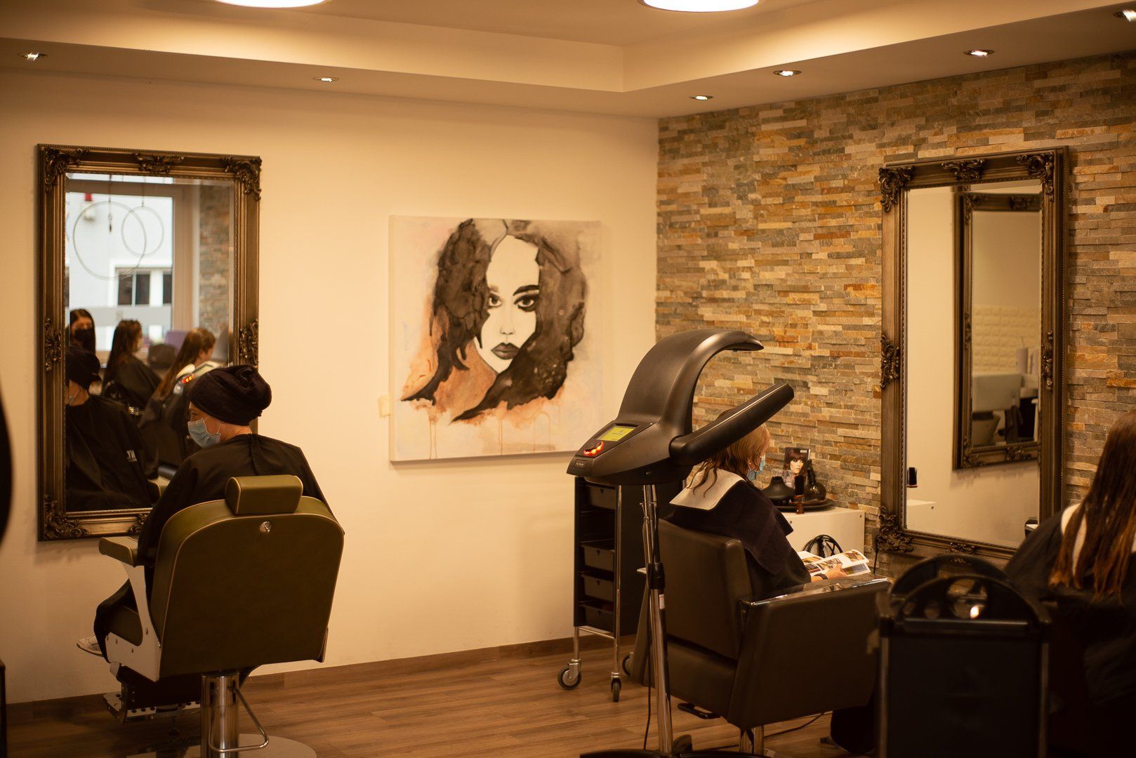 Kunst und Kreativität im Friseursalon SC HAIRDESIGN