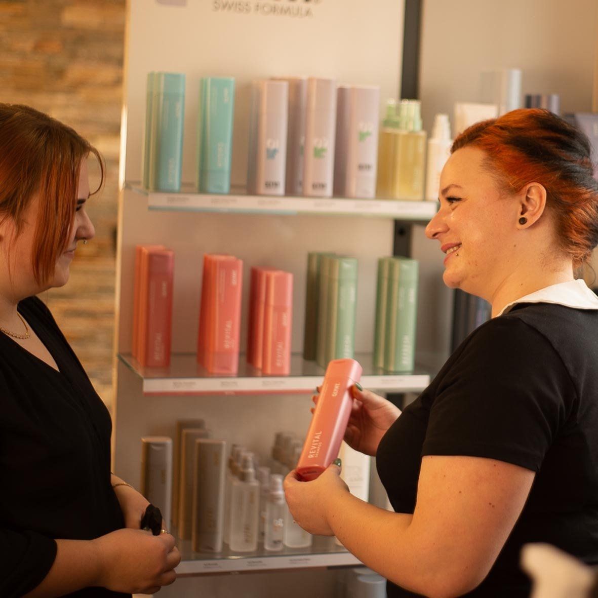 Friseur- und Beauty-Produkte: Verkauf und Beratung bei SC HAIRDESIGN in Steinmauern bei Rastatt, Raum Karlsruhe