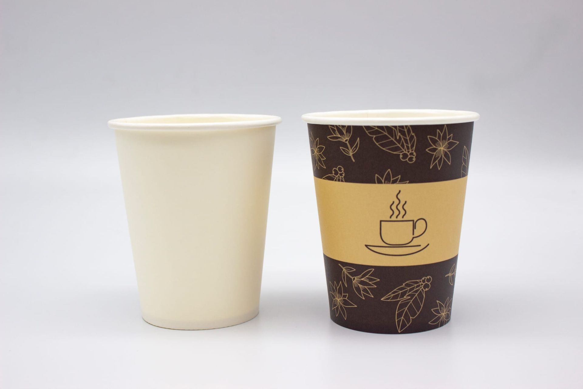 Kaffee-/ Trinkbecher frei von Plastik Kaffee-/ Trinkbecher frei von Plastik