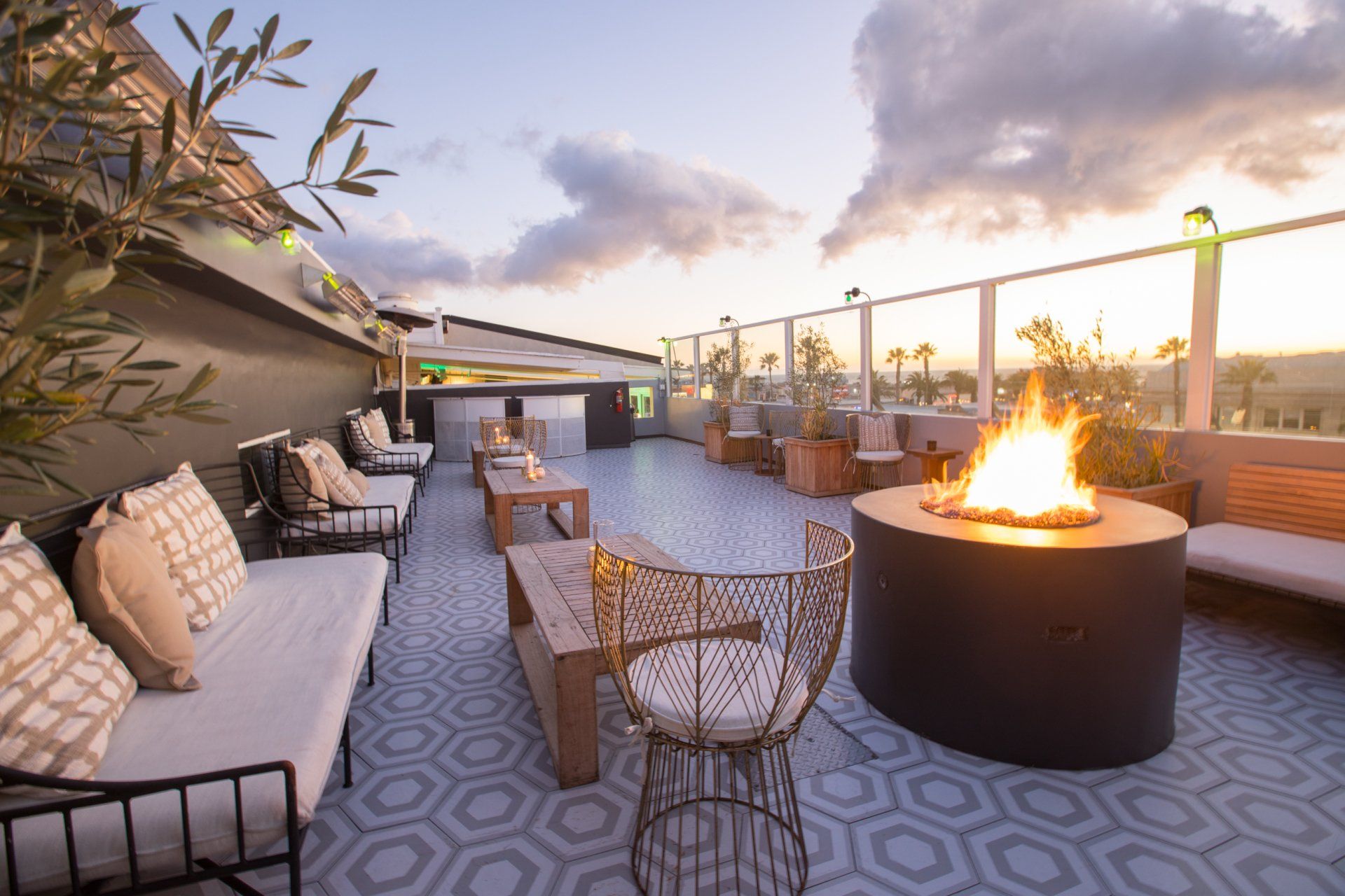 Restaurant branding shoot for Blackhouse Hospitality Group in Hermosa Beach, shot by Los Angeles production team, POP Media LA.