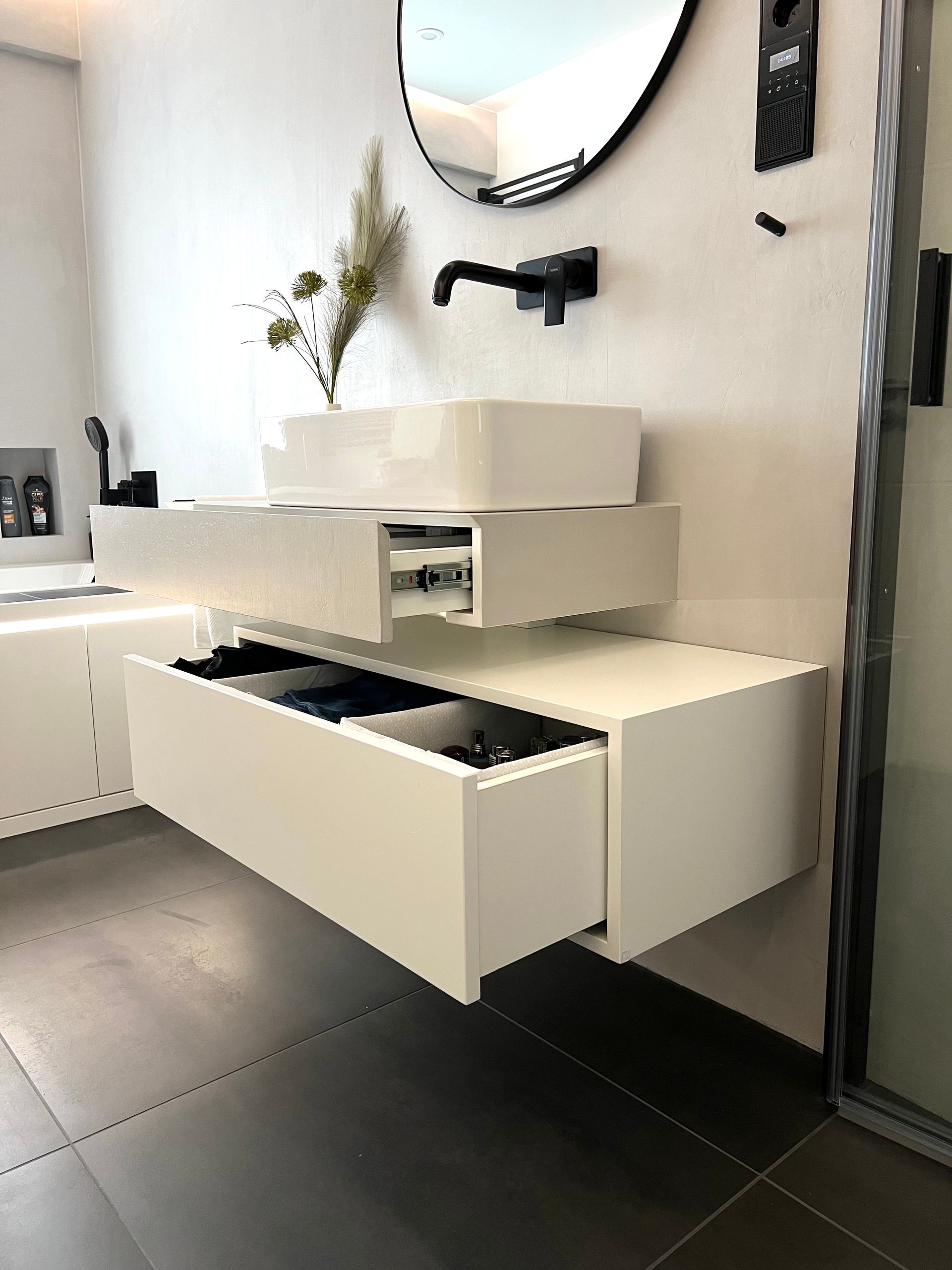 Individueller Waschbeckenunterschrank