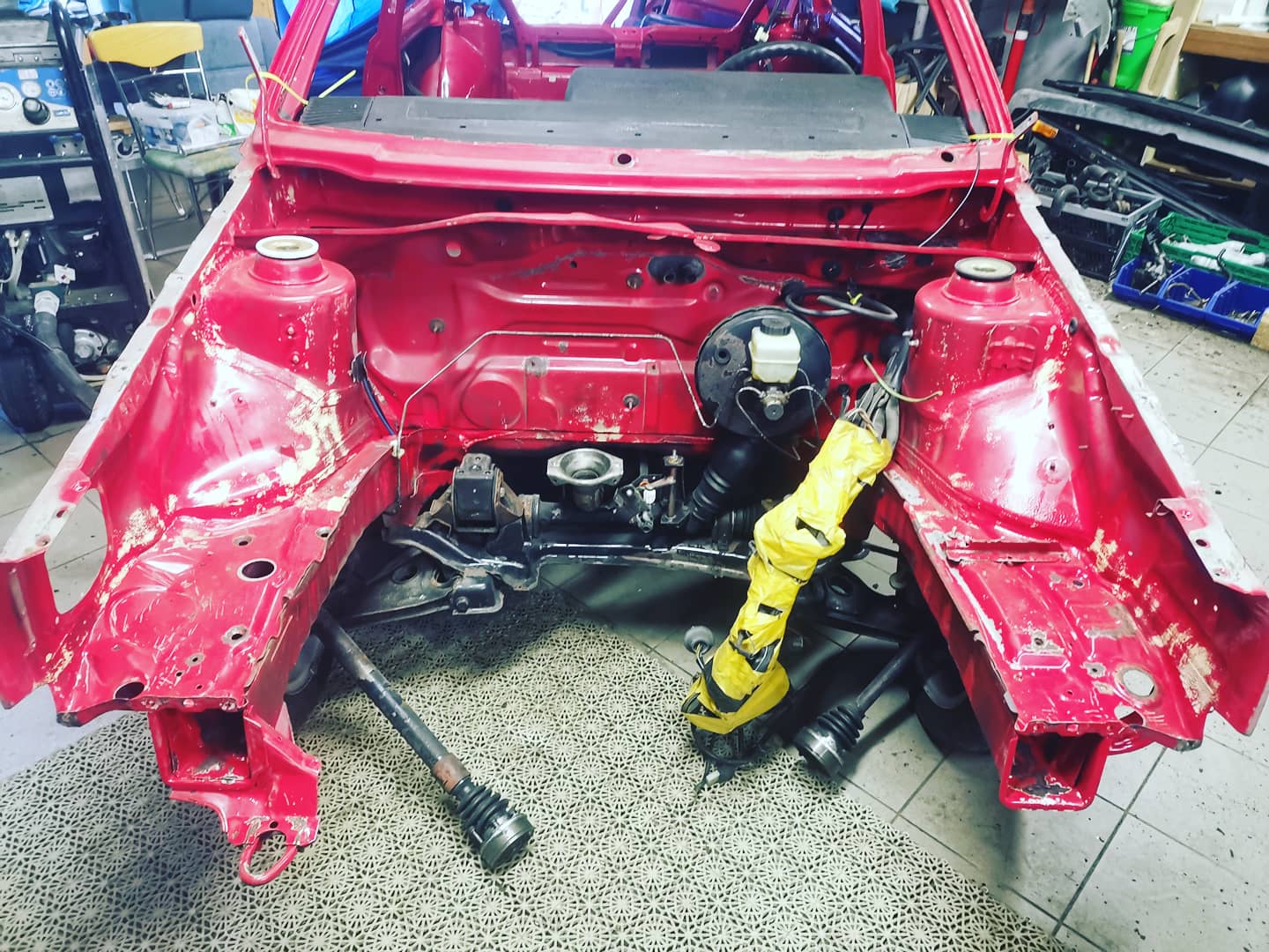 Motorraum Golf 2 behandelt