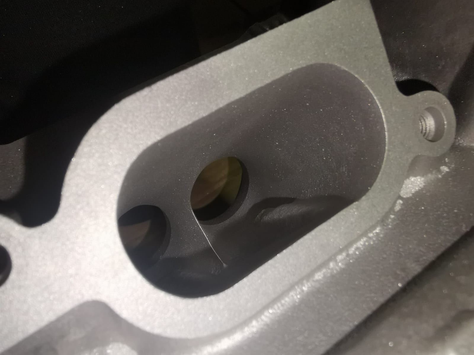 Einlassventil behandelt