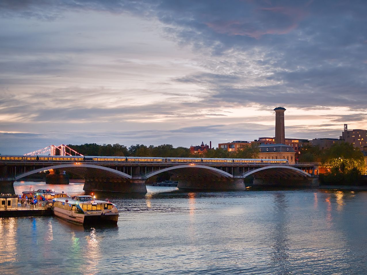 Verschenke einen Gutschein für den Motorboot Führerschein