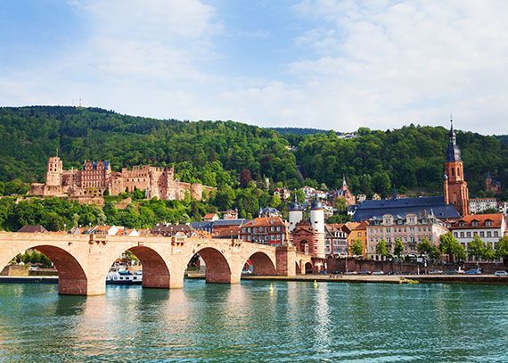 Verschenke einen Gutschein für eine Segeltour