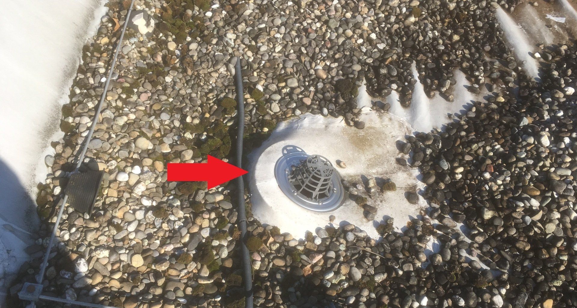 nicht fixiertes Gullyaufstockelement Ungesichertes Gullyaufstockelement