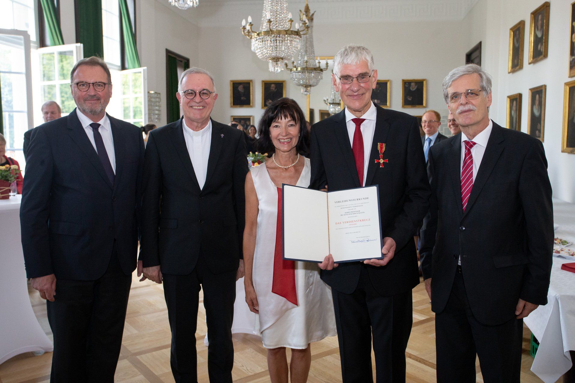 #bundesverdienstkreuz, #hansjoachimeckstein, #ecksteinhansjoachim, #ecksteinproduction