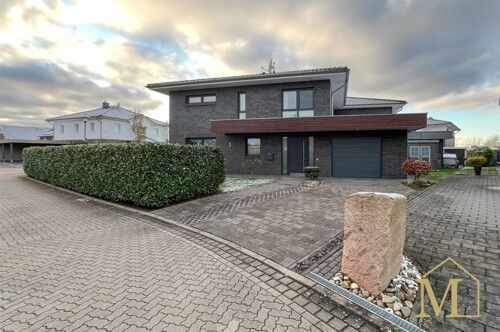 Charmante Kombination aus moderner Architektur
21739 Dollern