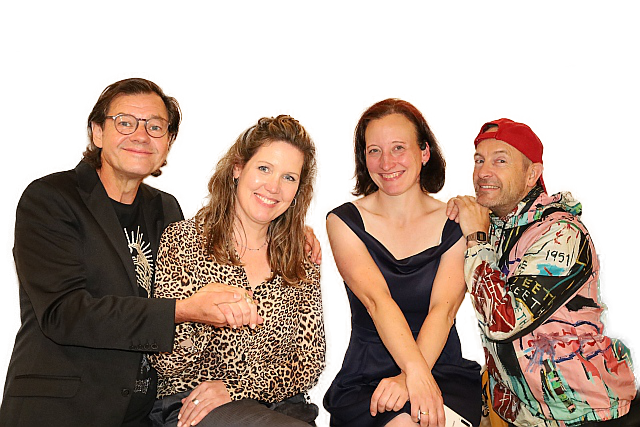 Das Konnex-Ensemble 2025 Konnex-Theater: Rent a friend