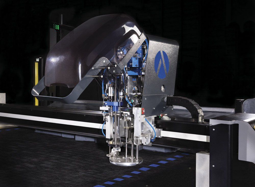 Corte Automático Multicapa, Industria 4.0, soluciones de corte textiles, Moda, Telas, tejidos, punto, lycras, tejidos técnicos, polipiel, Tapicería, aeronautita, automoción, calzado, toldos, carpas, sillas, sofás, canapés, colchones, Chillout, hoteles, toallas, Hogar