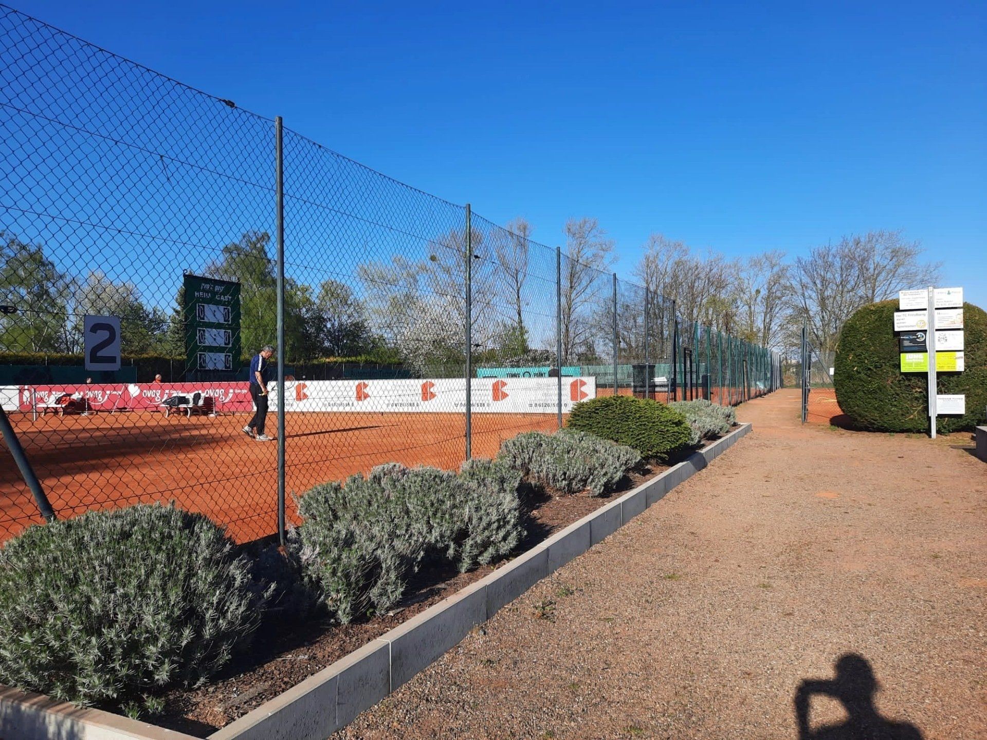 Platz 2-4 von insgesamt neun Plätzen des TC-Friedberg