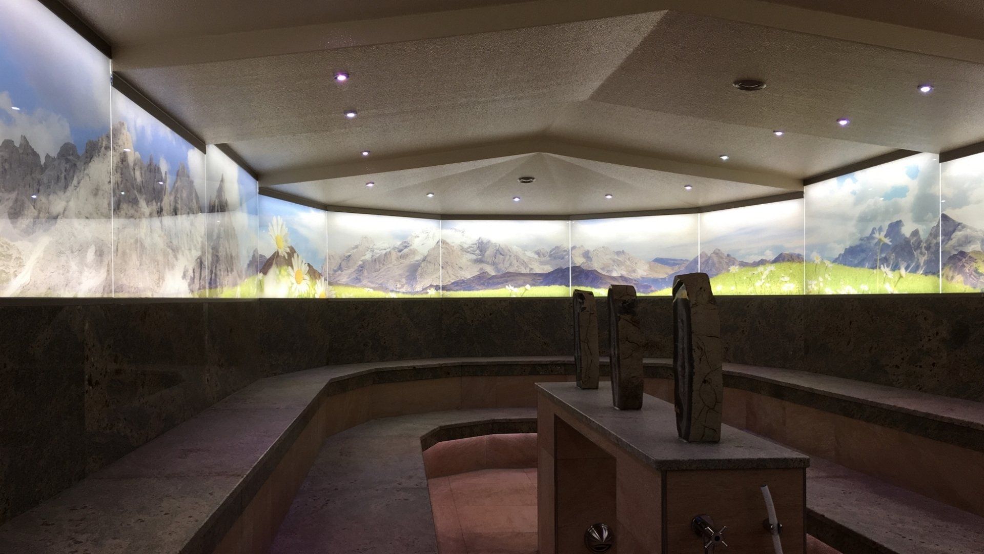 Eröffnung: Neues Alpen-Dampfbad für die Ischgl-Saunawelt des 