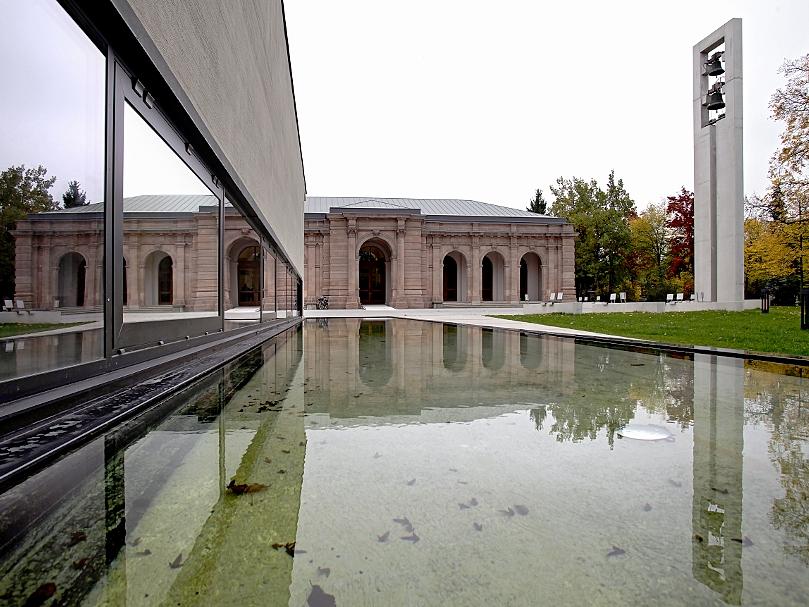 Westfriedhof Nürnberg - Aussegnungshalle Westfriedhof Nürnberg - Aussegnungshalle