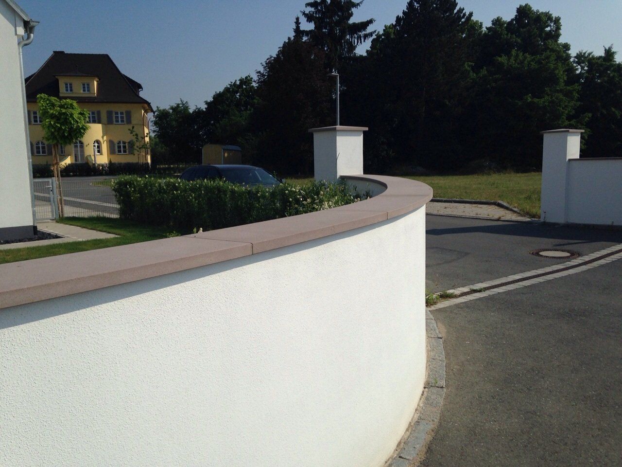 Mauerabdeckung Stein