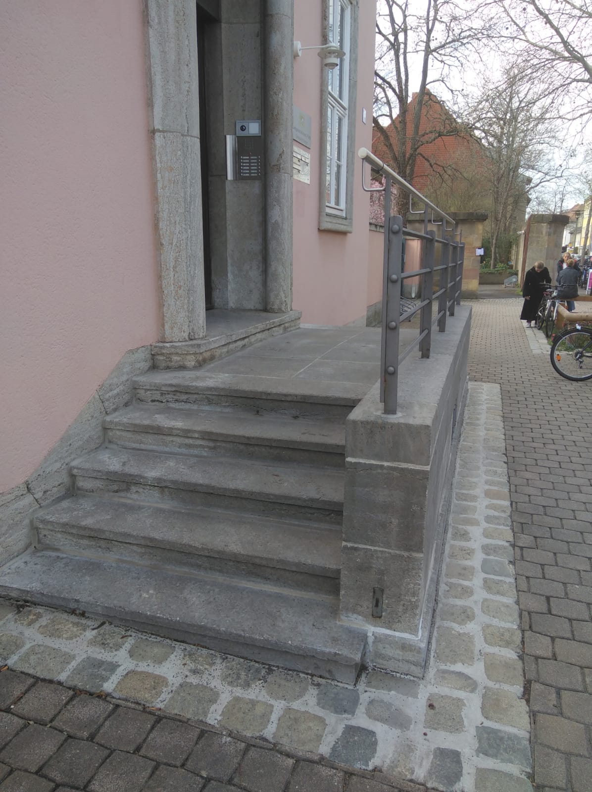 Treppe Reinigung Naturstein