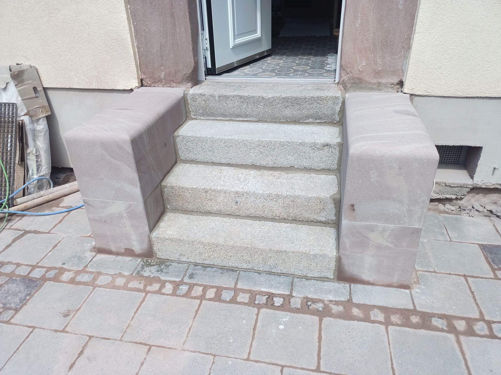 Sandsteinfassade aus Olsbrücker Sandstein - Nachher