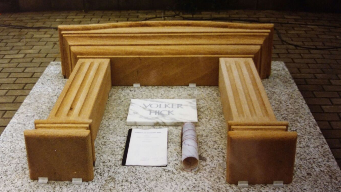 Meisterstück von Volker Hick - Ort: Mayen: Kaminumrandung aus Bucher Sandstein