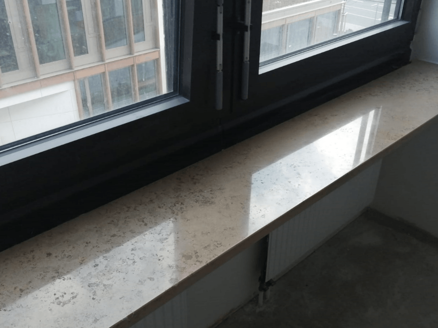 Granit polieren Fensterbank