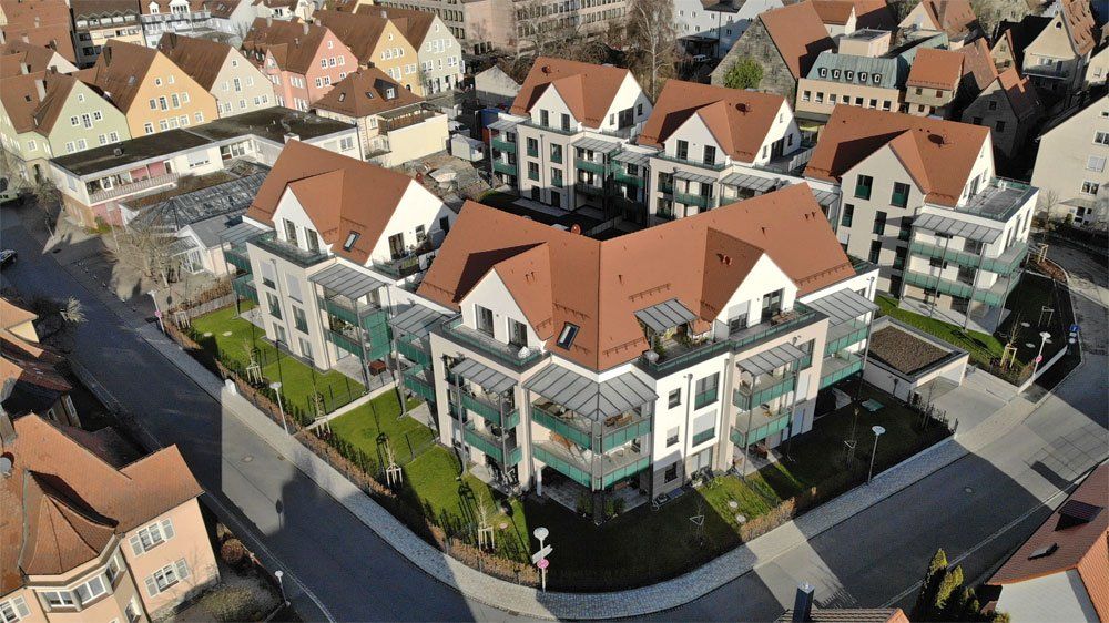 Granit-Treppenbeläge für Treppenhäuser im Wohnbauprojekt: Altstadt Carré in Hersbruck