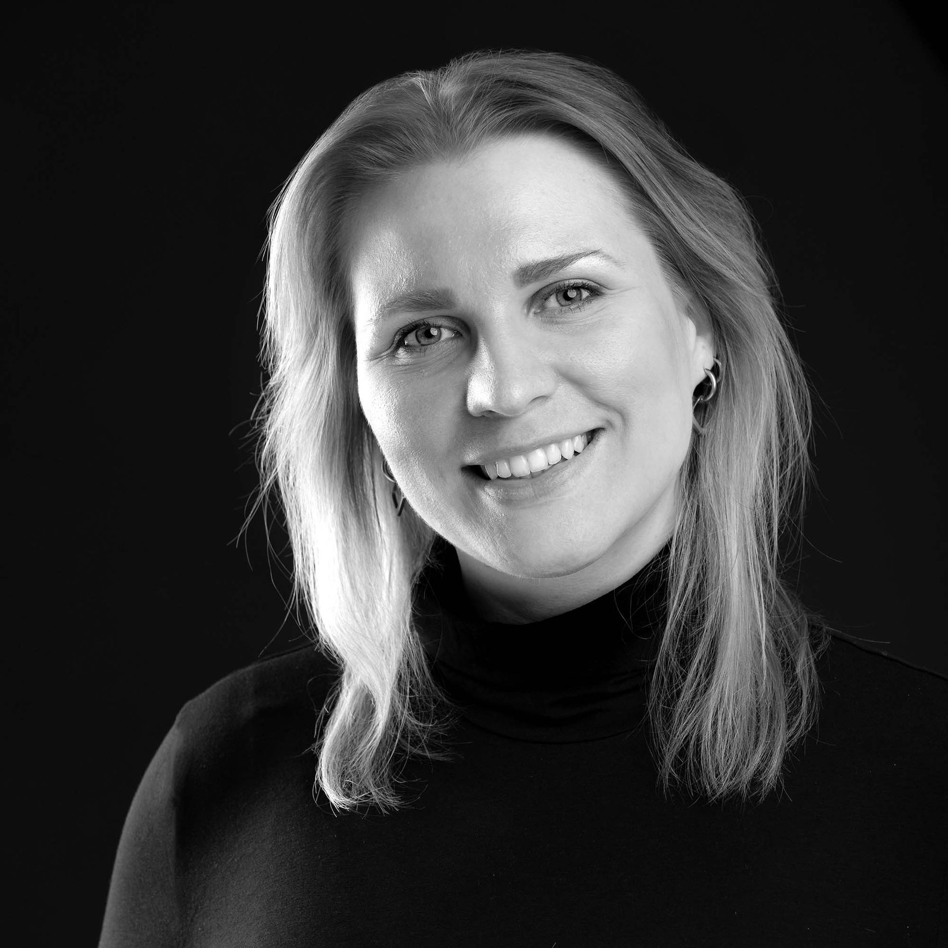 Regina Hahn, CEO, Produktfotografin Regina Hahn CEO Produktfotografin Geschaeftsfuehrerin Mondelli Studio