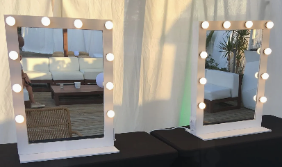 alquiler espejo de maquillaje con luces en malaga