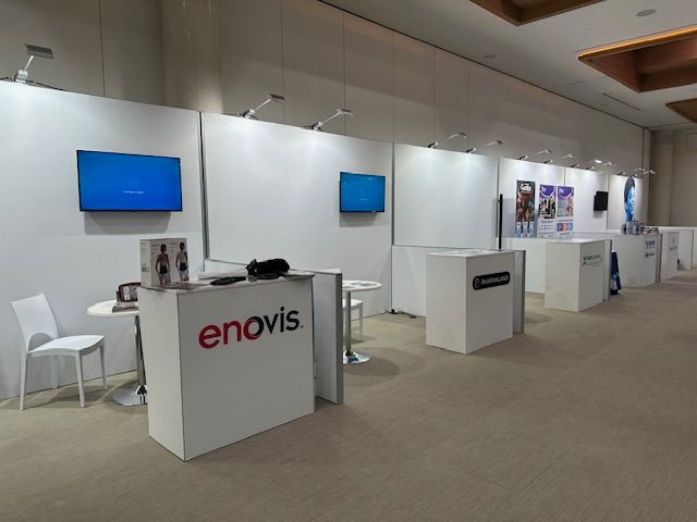 multi stand de patrocinadores en congreso marbella