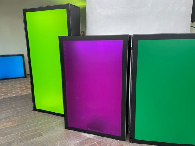 caja de luz para decoracion de escenario en malaga