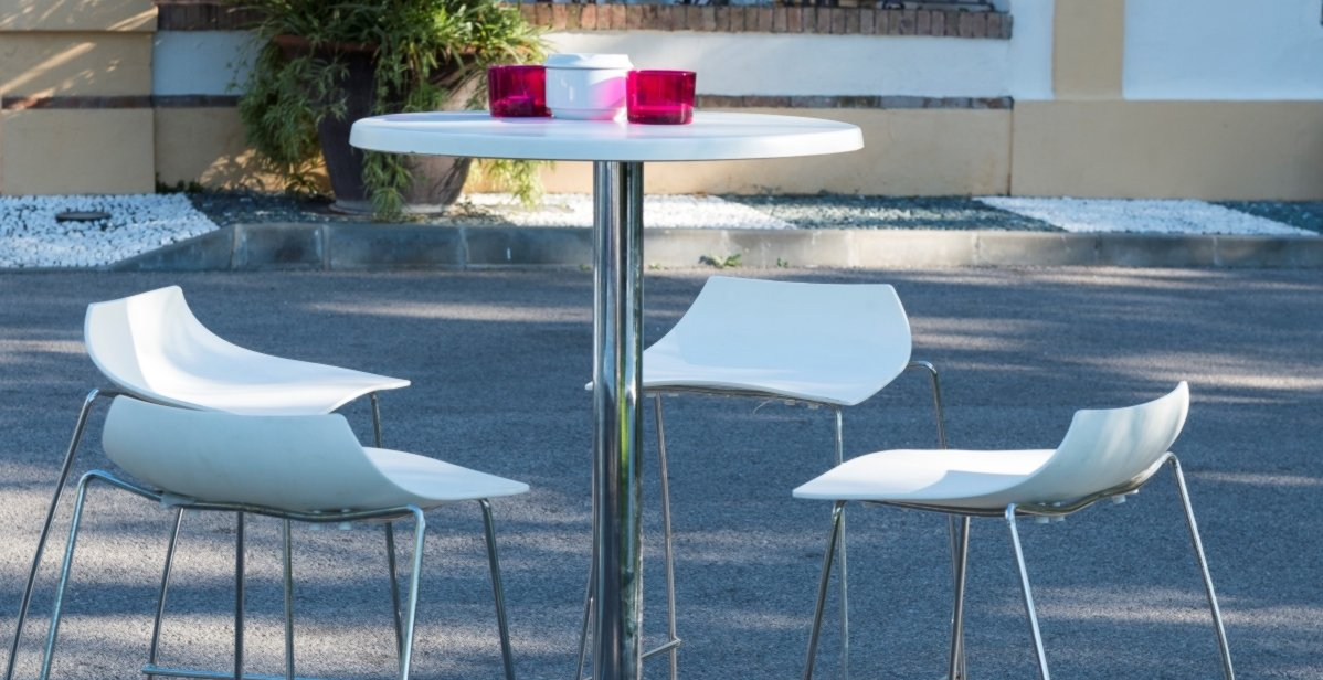 alquiler taburete en malaga