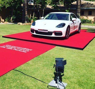 tarima de suelo para pasarela en exterior