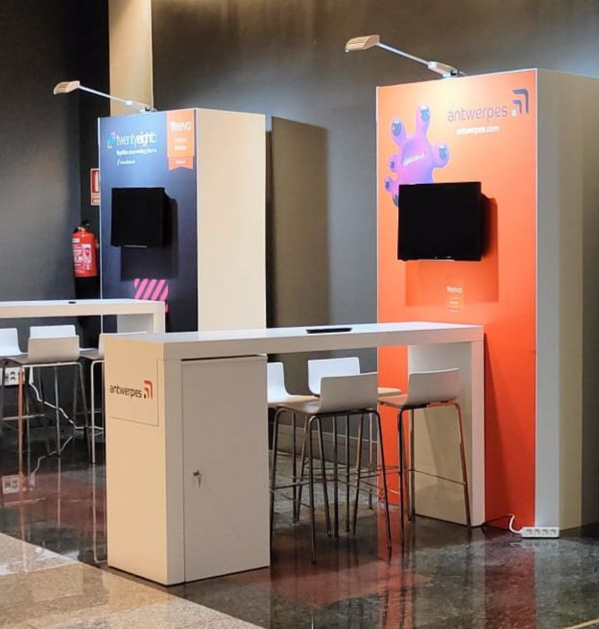 Alquiler de televisiones para congresos en Málaga