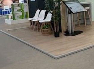 Suelos de exposición instalados por profesionales