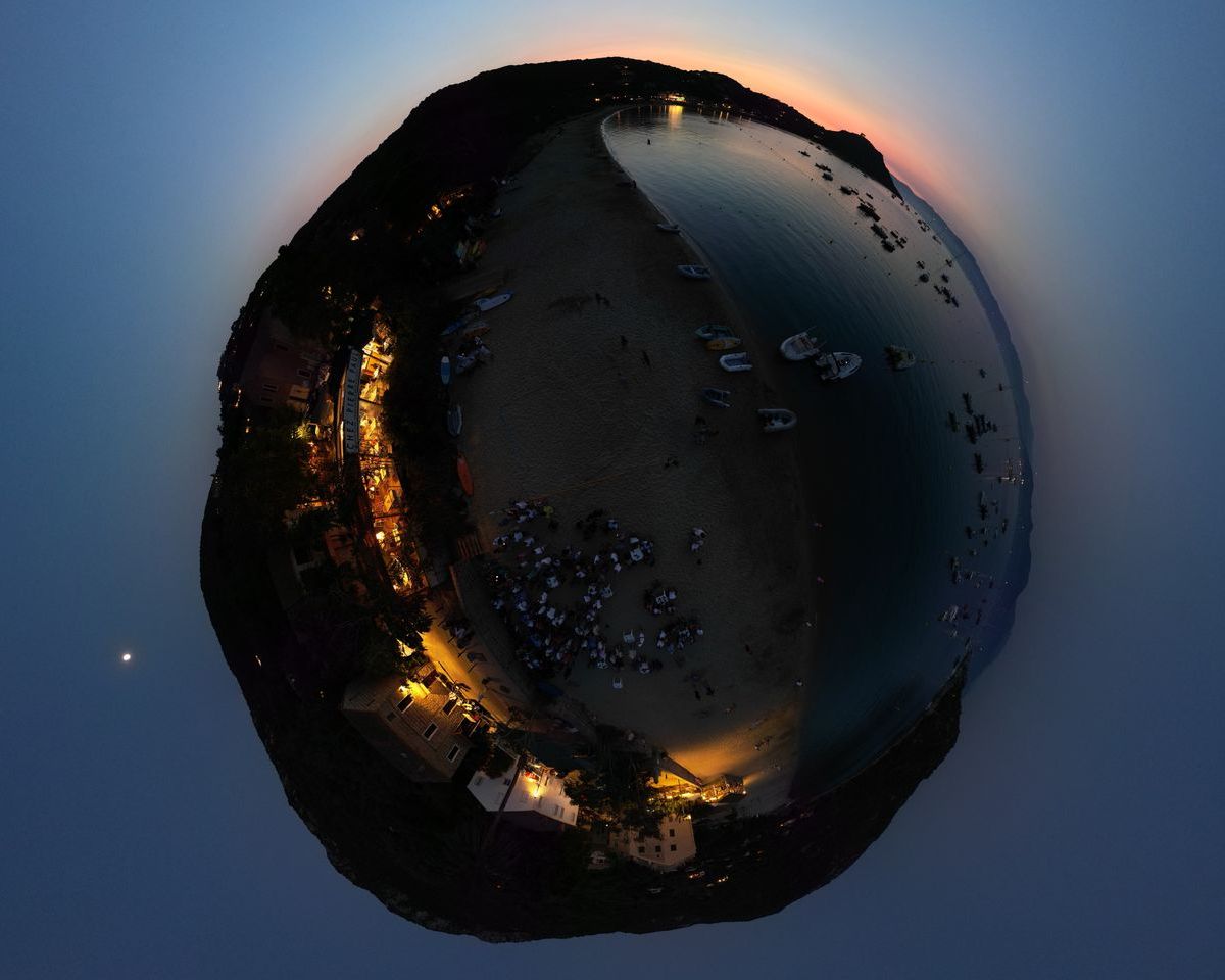 LITTLE PLANET INSULAIR DRONE CAMPOMORO NIGHT