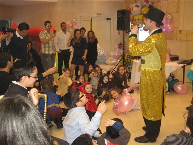 Maxime le Magicien animation enfant paris 77 78 91 92 93 94 95