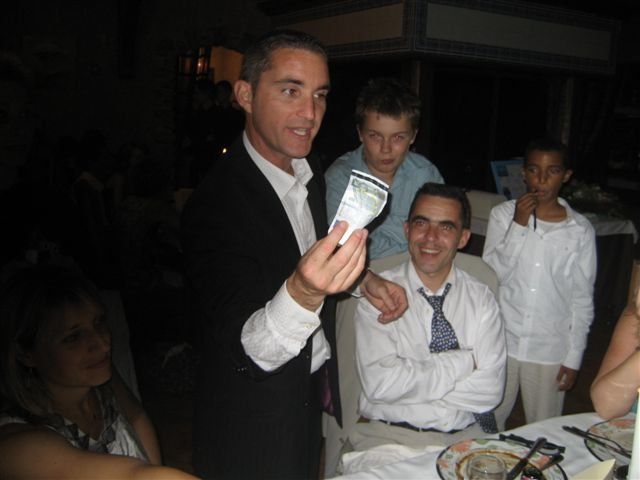 maxime vernaz magicien en entreprise a paris