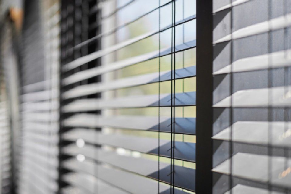 ferreteria-cora-electricidad-fontaneria-persianas