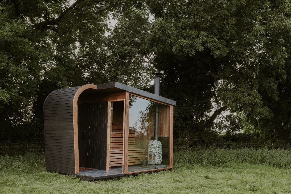 Luxury outdoor sauna Taivas full circle saunas