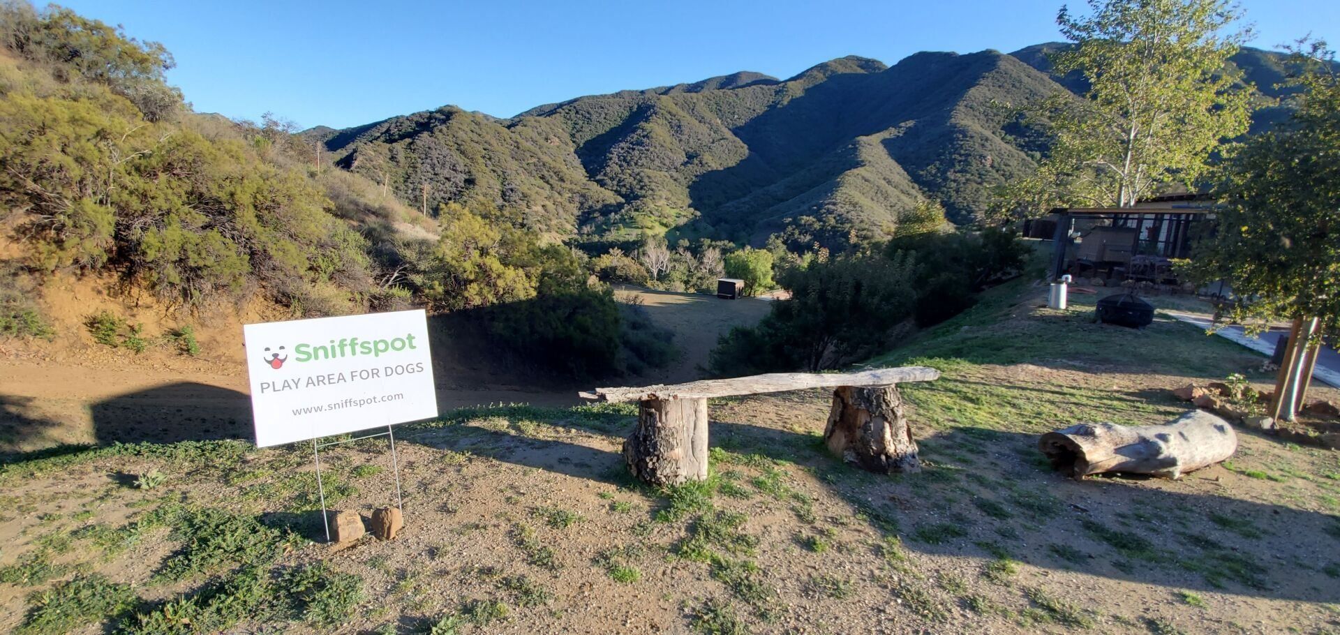 Sniffspot private dog park for reactive dogs, serene quiet location, reserved visits