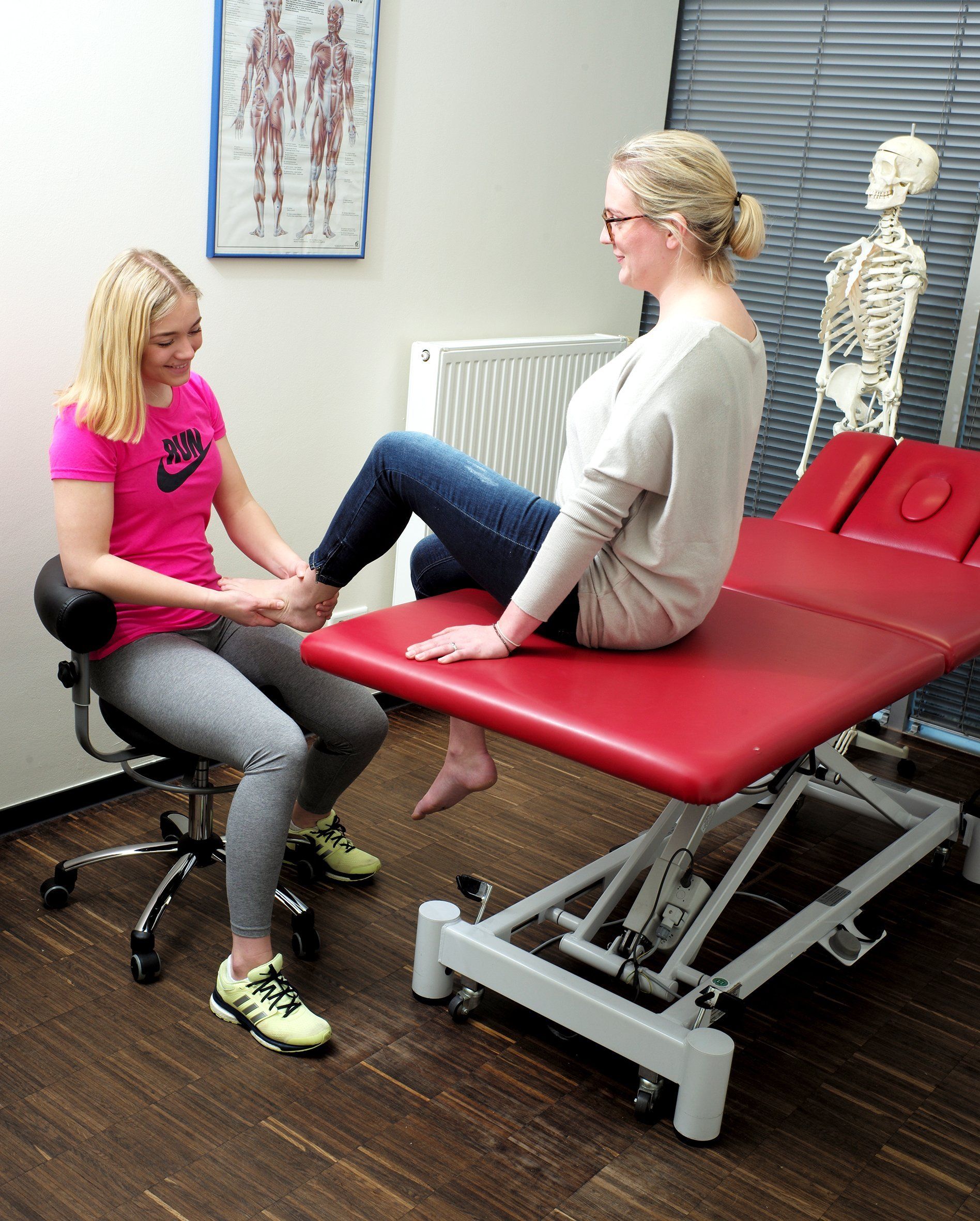 Arbeitsstuhl Kosmetik